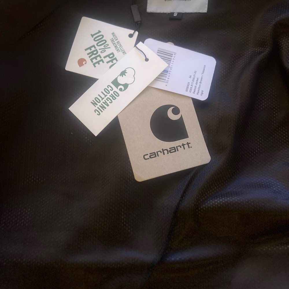 Carhartt WIP  Work In Progress Jacket
Available in size small 
NWT
